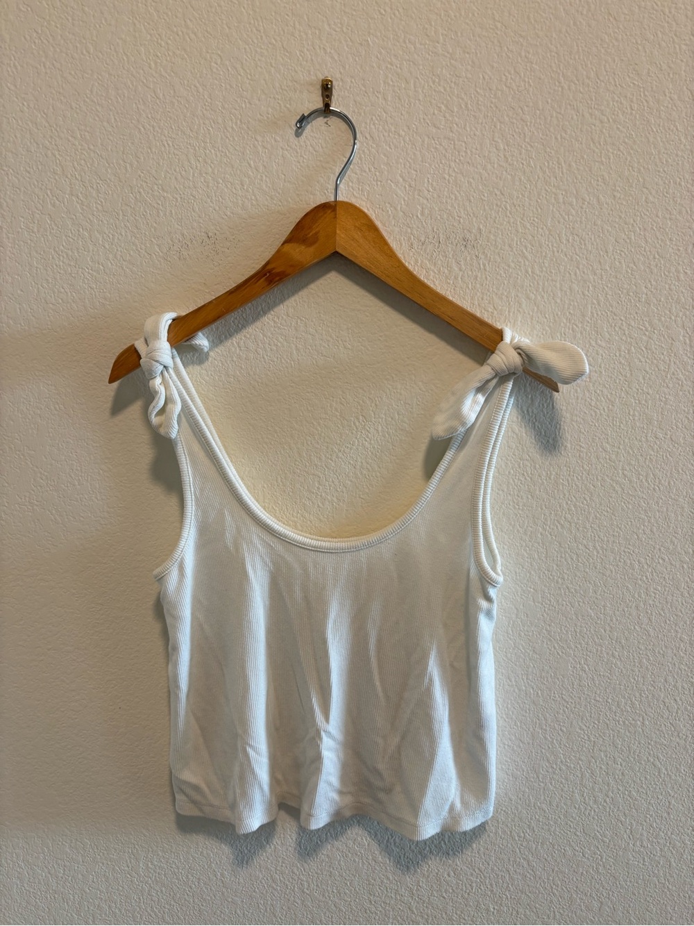 Women’s White Tie-Shoulder Tank Top
